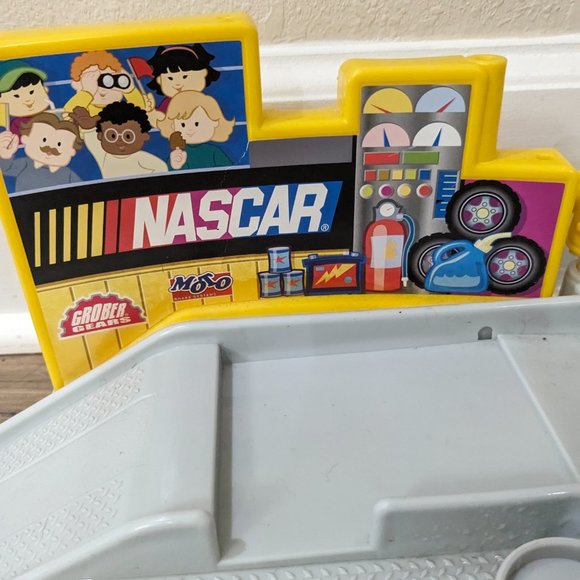 Fisher Price Little People NASCAR Spin And Speed Raceway motorized track READ - Picture 5 of 17